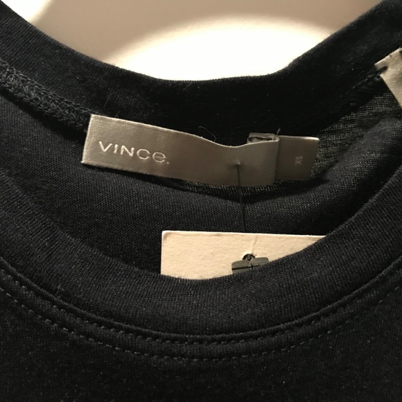 Vince black T-shirt - Picture 3 of 6